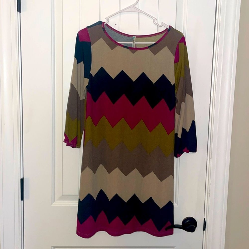 Auditions Fashions Shift Dress Women Chevron Zig Zag Multicolor 3/4 sleeve M